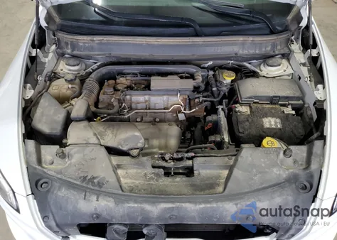 2017 Jeep Cherokee Latitude z USA, uszkodzony, nr VIN 1C4PJMCB5HW646949